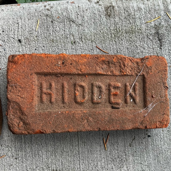 Antique Accents 2 Antique Single Hidden Brick Vancouver Washington